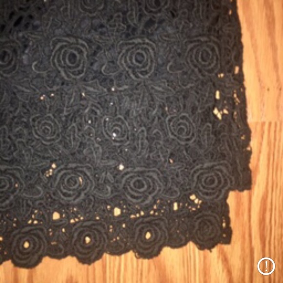 Elevenses Anthropologie Lace Rose Bud Pencil Skirt - Picture 2 of 9